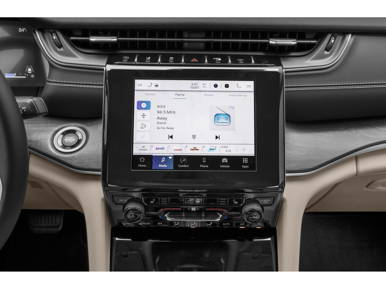 2023 Jeep Grand Cherokee Overland photo 4