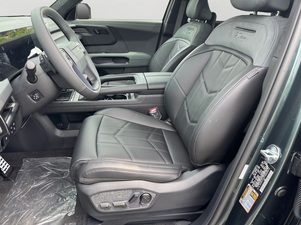 2027 Kia Telluride Hybrid Base