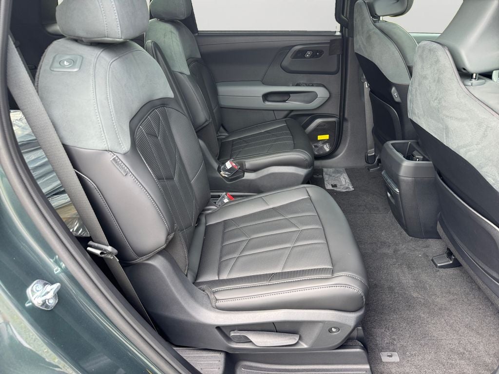 2027 Kia Telluride Hybrid Base