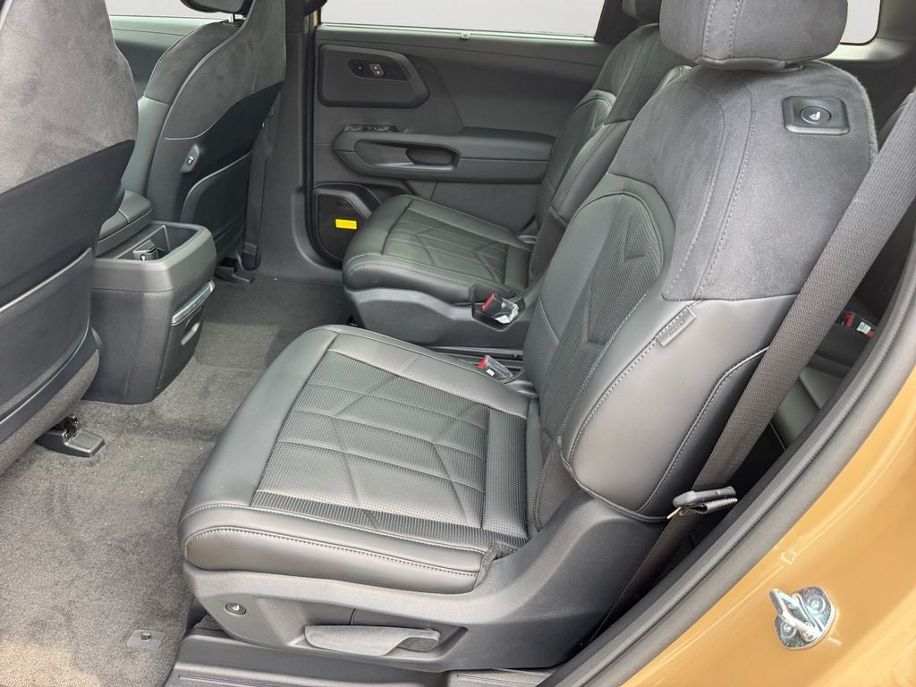 2027 Kia Telluride Hybrid Base