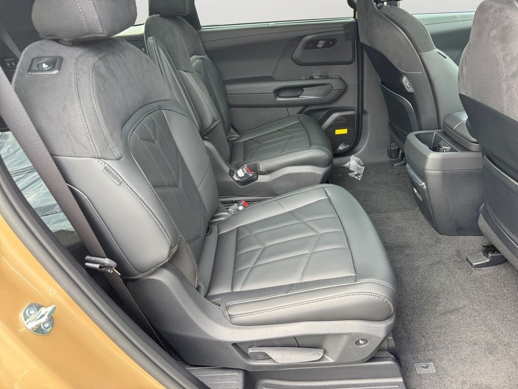 2027 Kia Telluride Hybrid Base