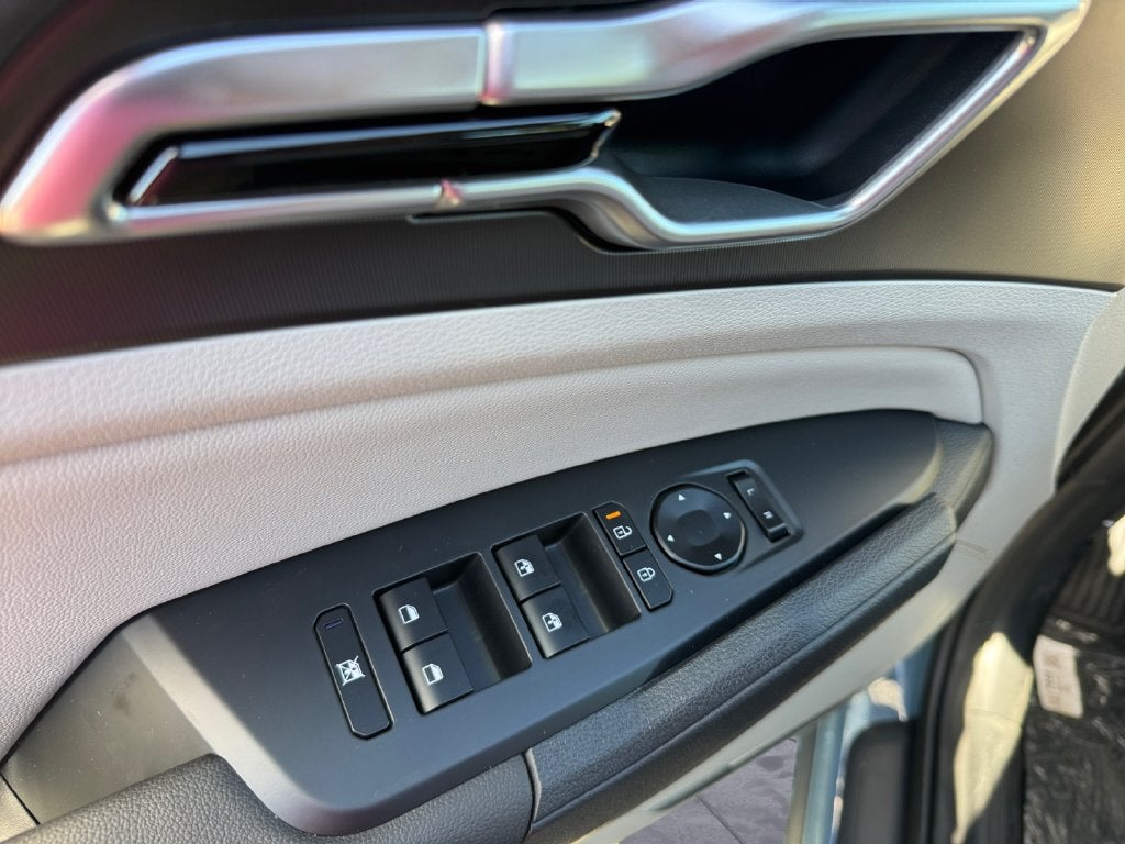 2027 Kia Sportage Hybrid EX
