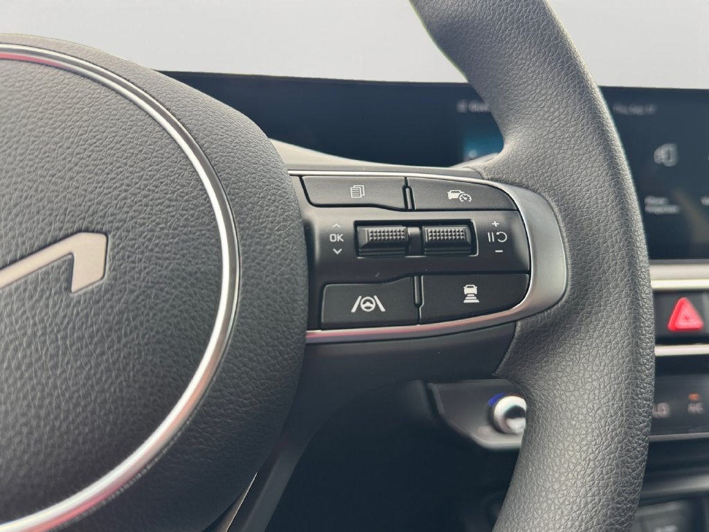 2026 Kia K5 LXS