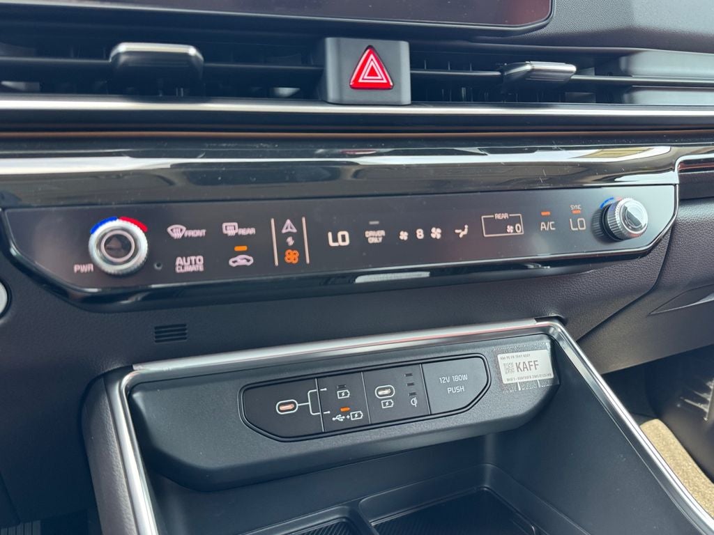 2027 Kia Carnival Hybrid SX Prestige