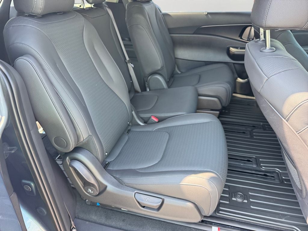 2027 Kia Carnival Hybrid SX Prestige