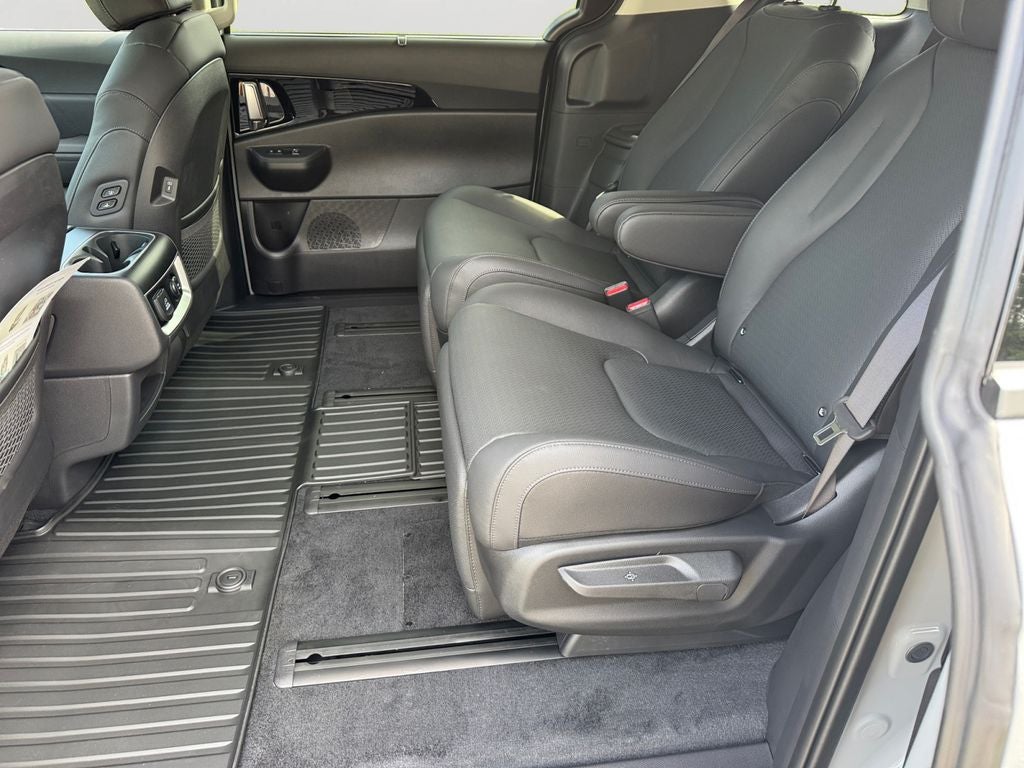 2027 Kia Carnival Hybrid SX Prestige