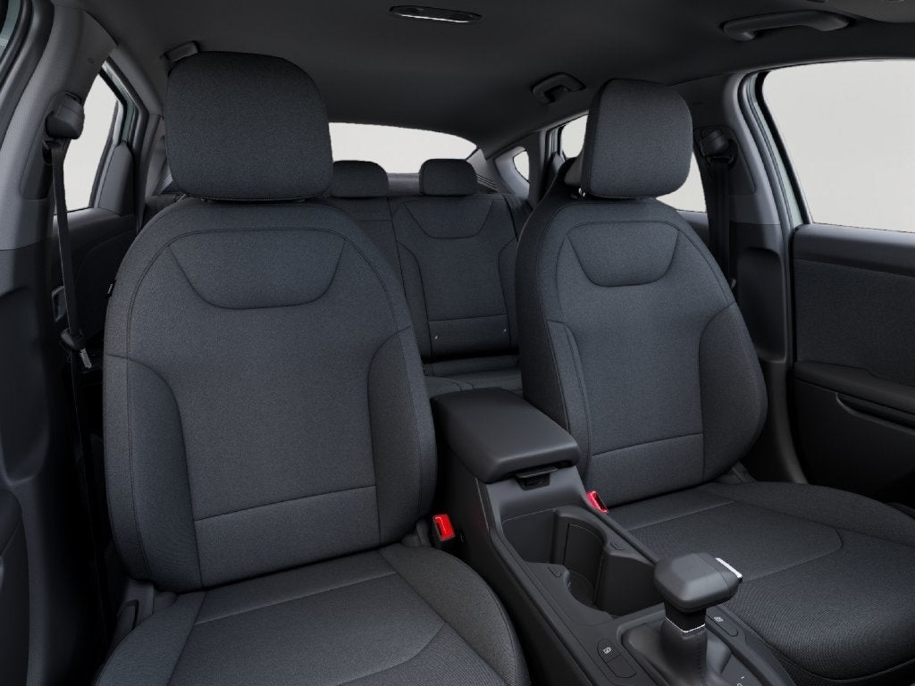 2027 Kia K4 LXS