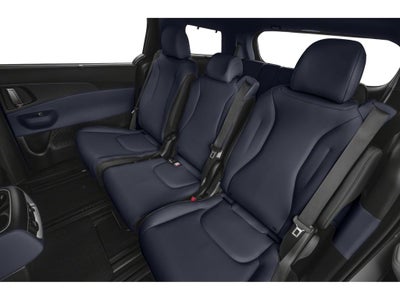 2027 Kia Carnival Base