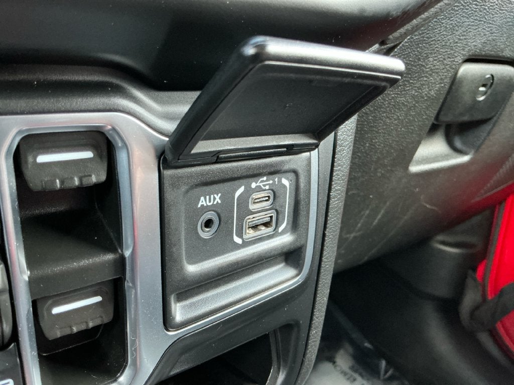 2022 Jeep Wrangler Unlimited Sahara 4X4