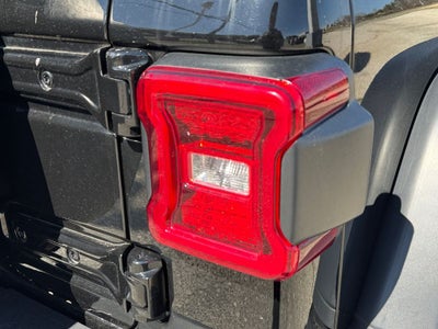 2022 Jeep Wrangler Unlimited Rubicon 4xe Sky One–Touch® Power–Top