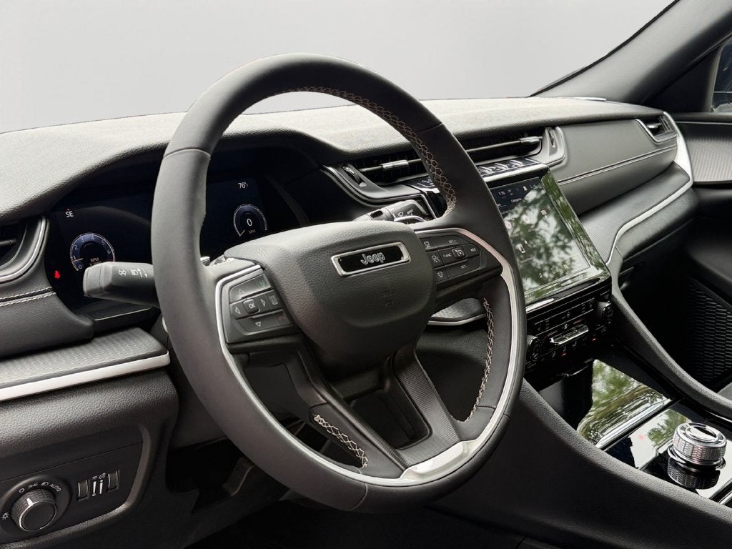 2023 Jeep Grand Cherokee Altitude X 4X4