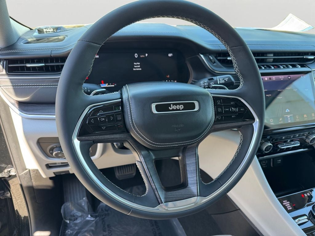 2023 Jeep Grand Cherokee Overland
