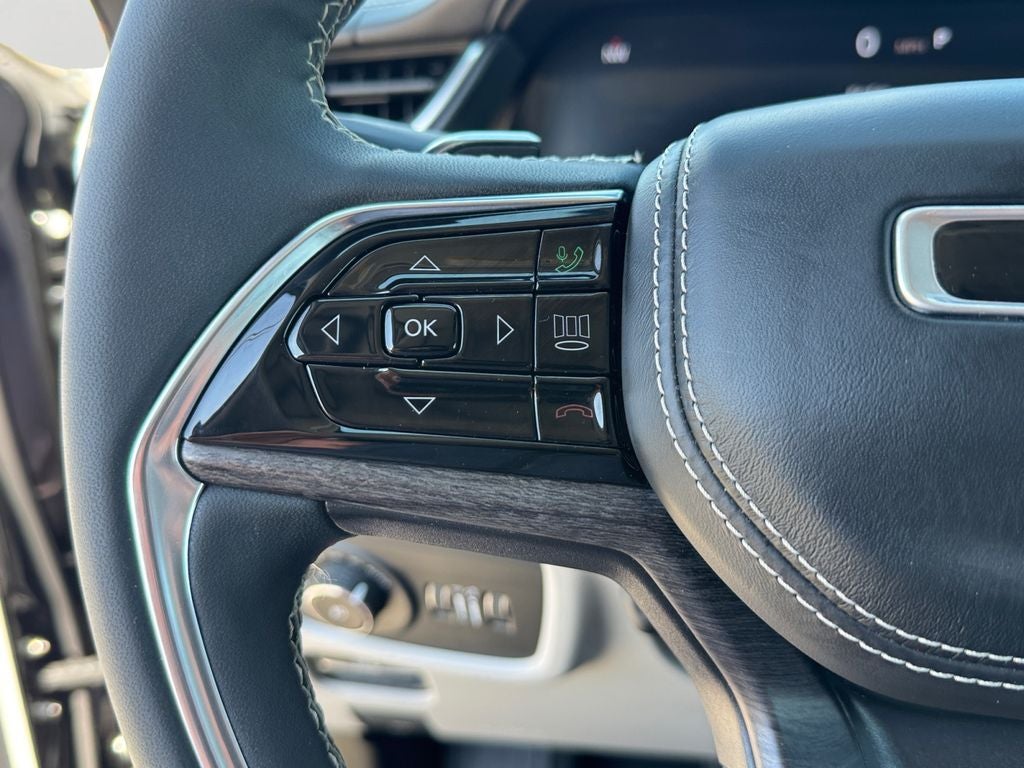2023 Jeep Grand Cherokee Overland