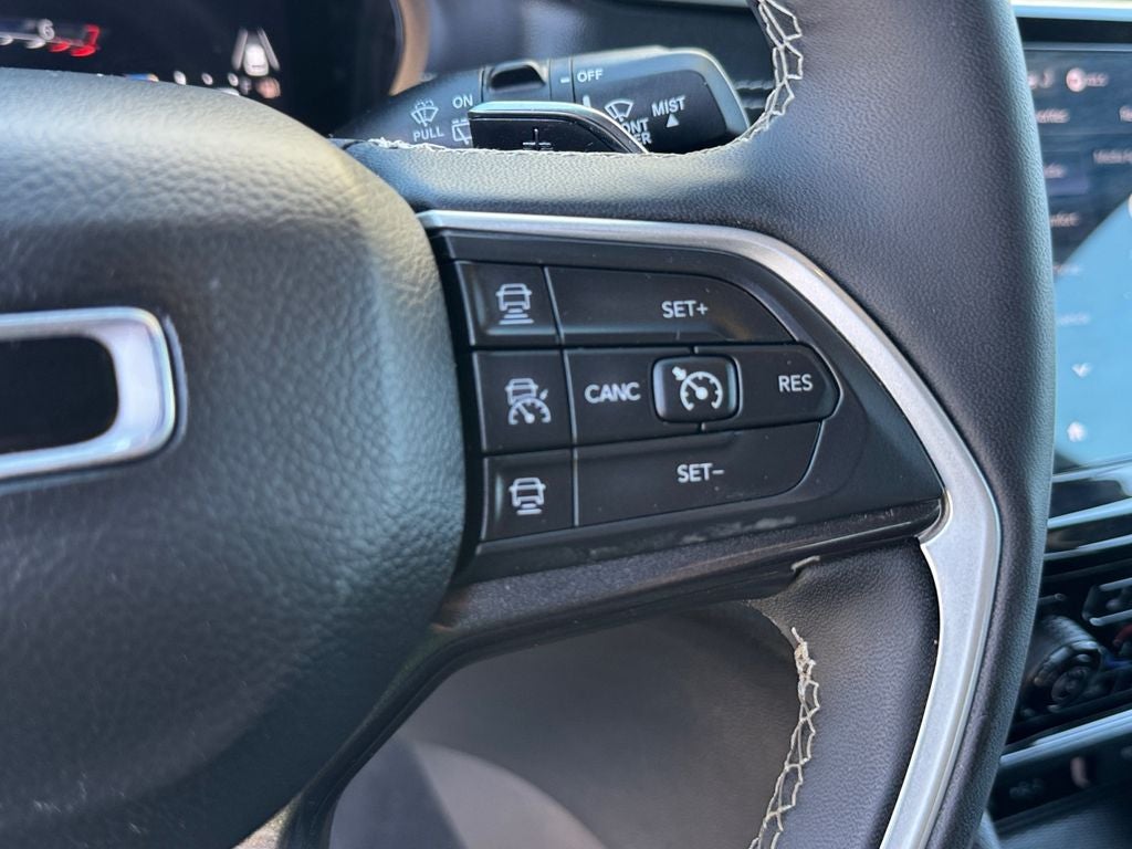 2023 Jeep Grand Cherokee L Altitude