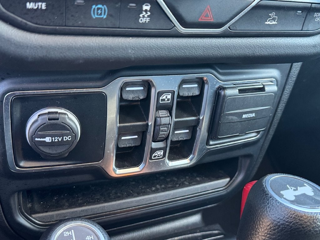 2024 Jeep Wrangler Sahara 4xe
