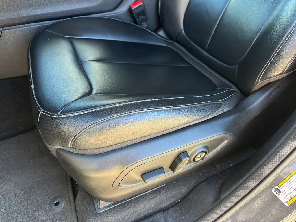 2024 Jeep Grand Cherokee 4xe Dual–Pane Panoramic Sunroof