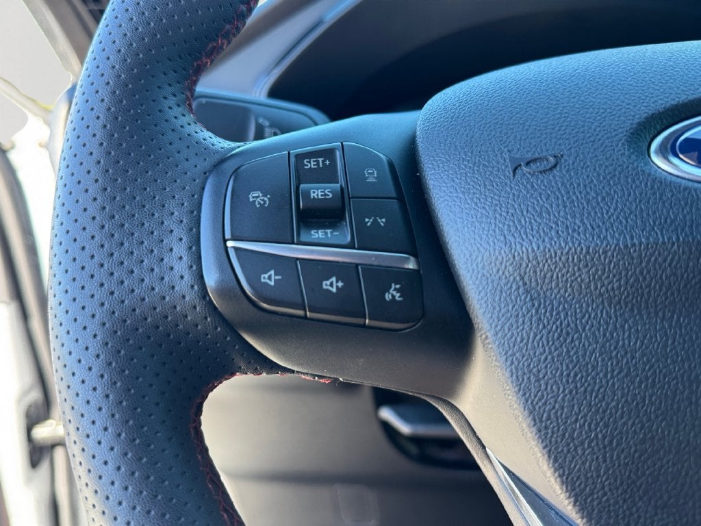 2023 Ford Escape ST-Line TECH PACKAGE