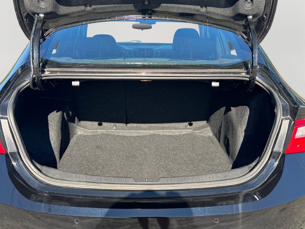 2024 Chevrolet Malibu LT Sunroof