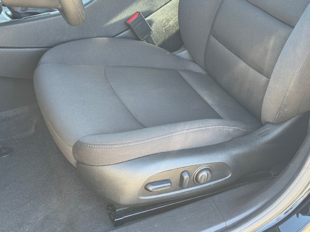 2024 Chevrolet Malibu LT Sunroof
