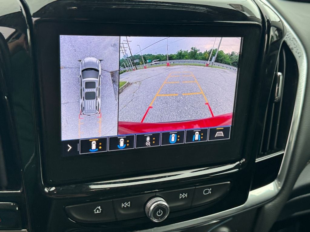 2021 Chevrolet Traverse RS