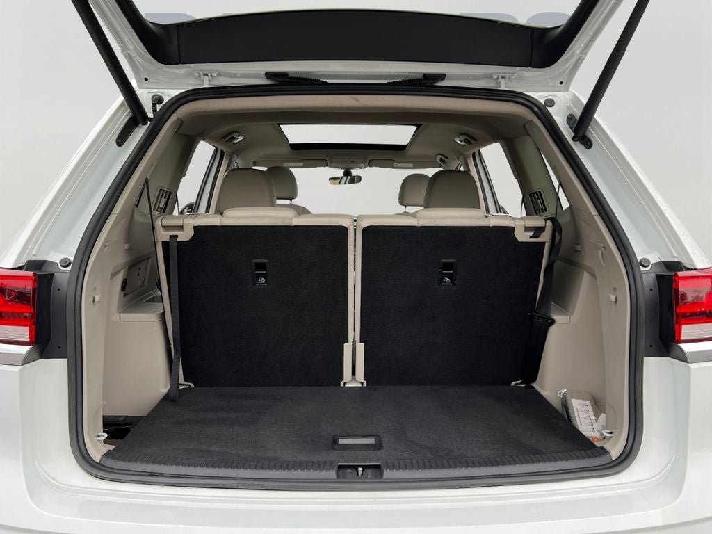 2022 Volkswagen Atlas 2.0T SE w/Technology