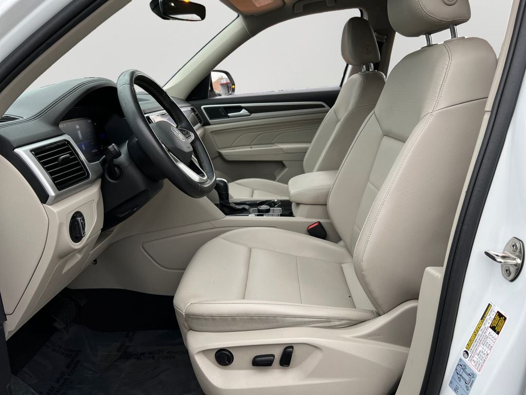 2022 Volkswagen Atlas 2.0T SE w/Technology