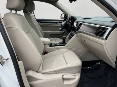 2022 Volkswagen Atlas 2.0T SE w/Technology