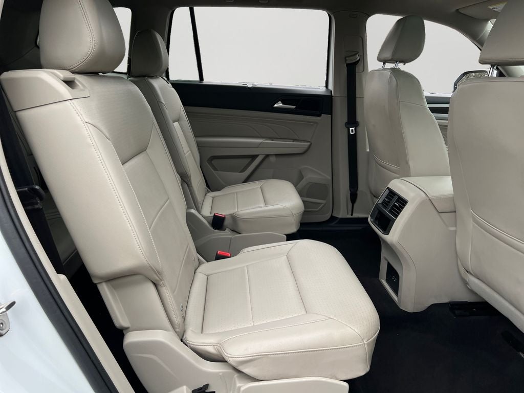 2022 Volkswagen Atlas 2.0T SE w/Technology