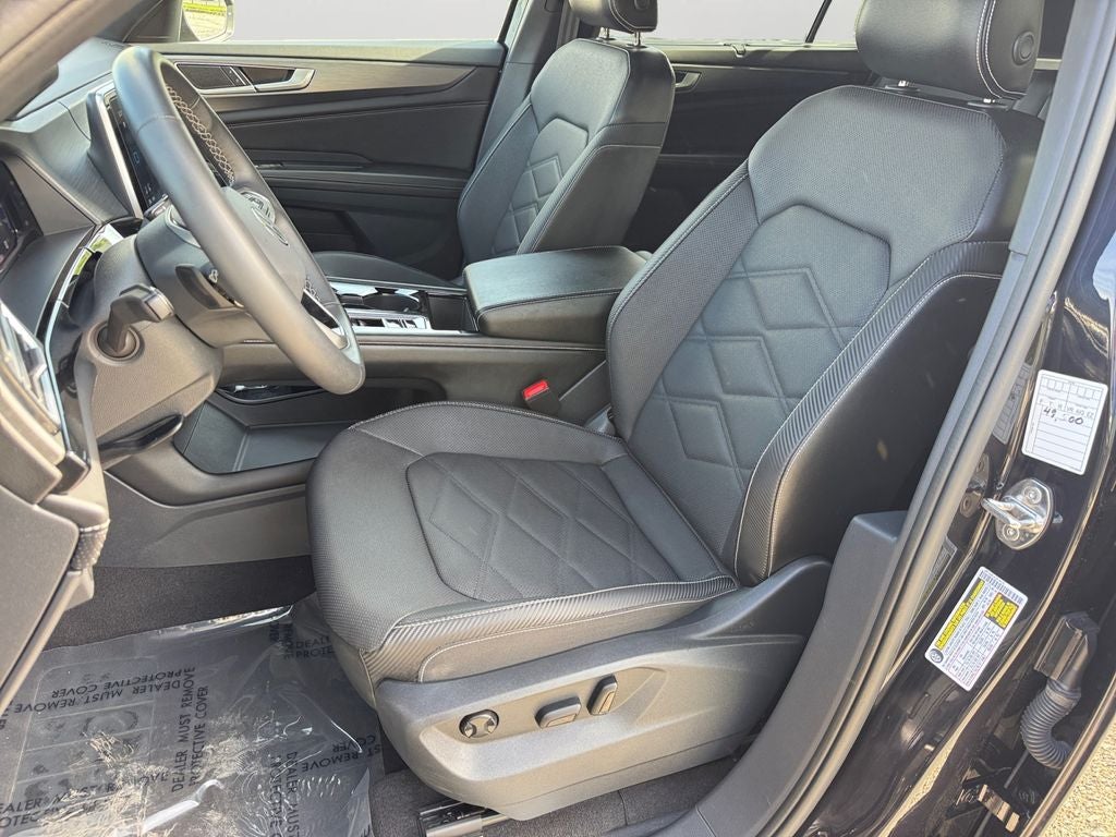 2024 Volkswagen Atlas Cross Sport 2.0T SE w/Technology