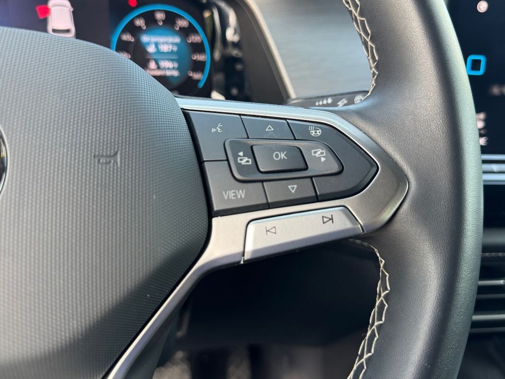 2024 Volkswagen Atlas Cross Sport 2.0T SE w/Technology