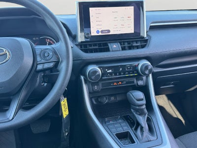 2025 Toyota RAV4 LE AWD