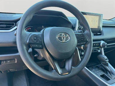 2025 Toyota RAV4 LE AWD