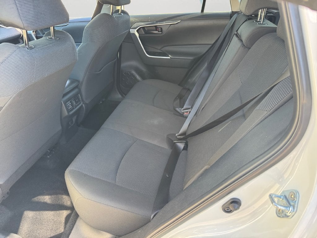 2025 Toyota RAV4 LE AWD
