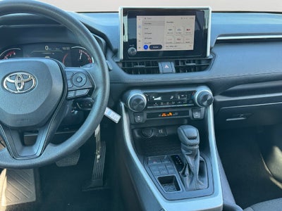 2025 Toyota RAV4 LE AWD