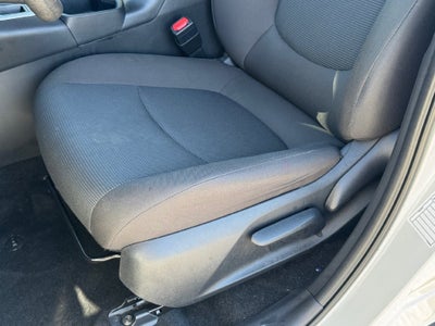 2025 Toyota RAV4 LE AWD