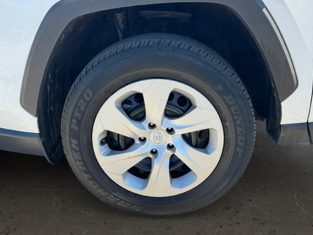 2025 Toyota RAV4 LE AWD