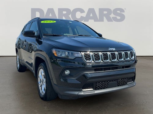 2025 Jeep Compass Latitude Dual–Pane Panoramic
