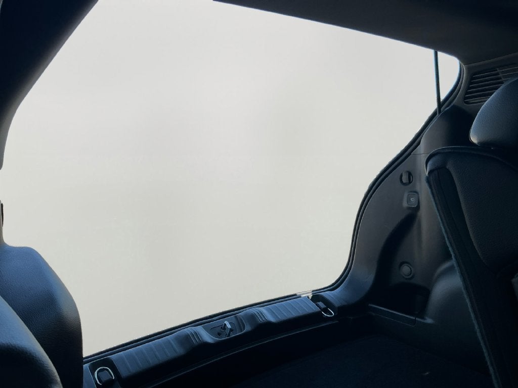 2025 Jeep Compass Latitude Dual–Pane Panoramic