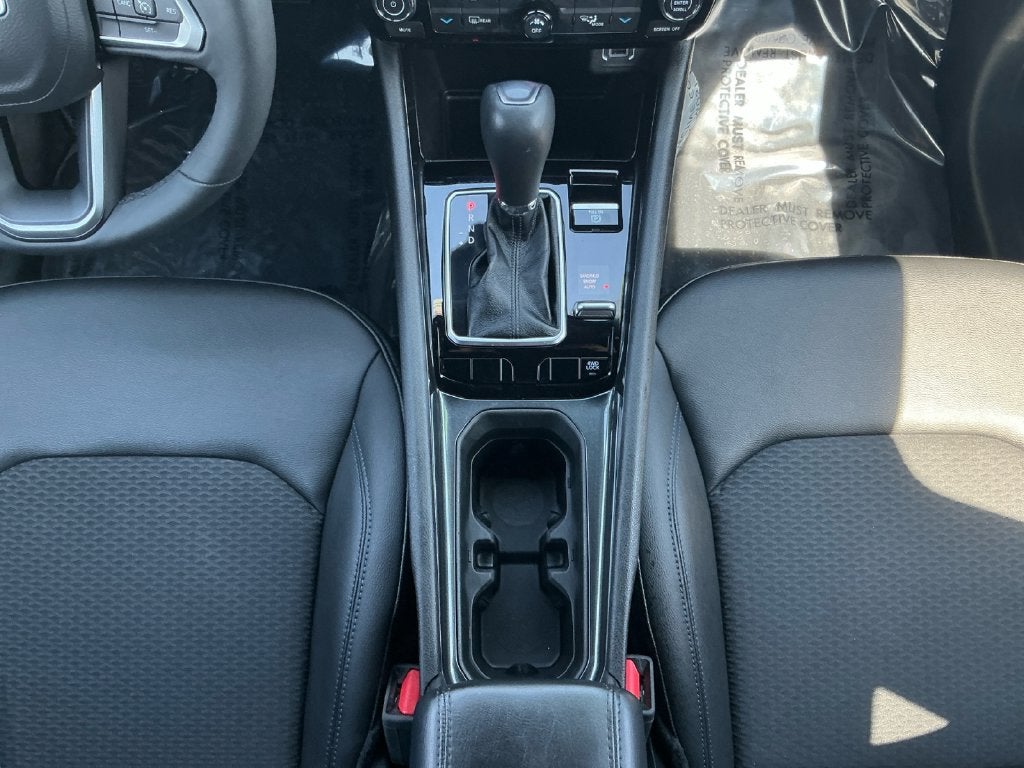 2025 Jeep Compass Latitude Dual–Pane Panoramic
