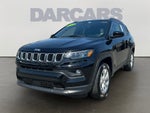 2025 Jeep Compass Latitude Dual–Pane Panoramic
