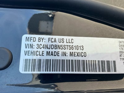 2025 Jeep Compass Latitude Dual–Pane Panoramic