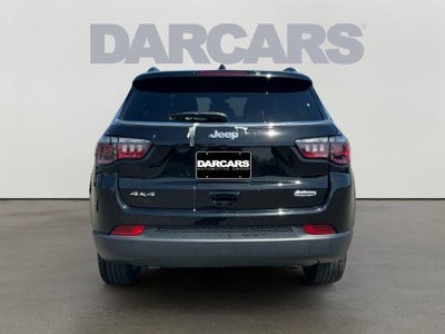 2025 Jeep Compass Latitude Dual–Pane Panoramic