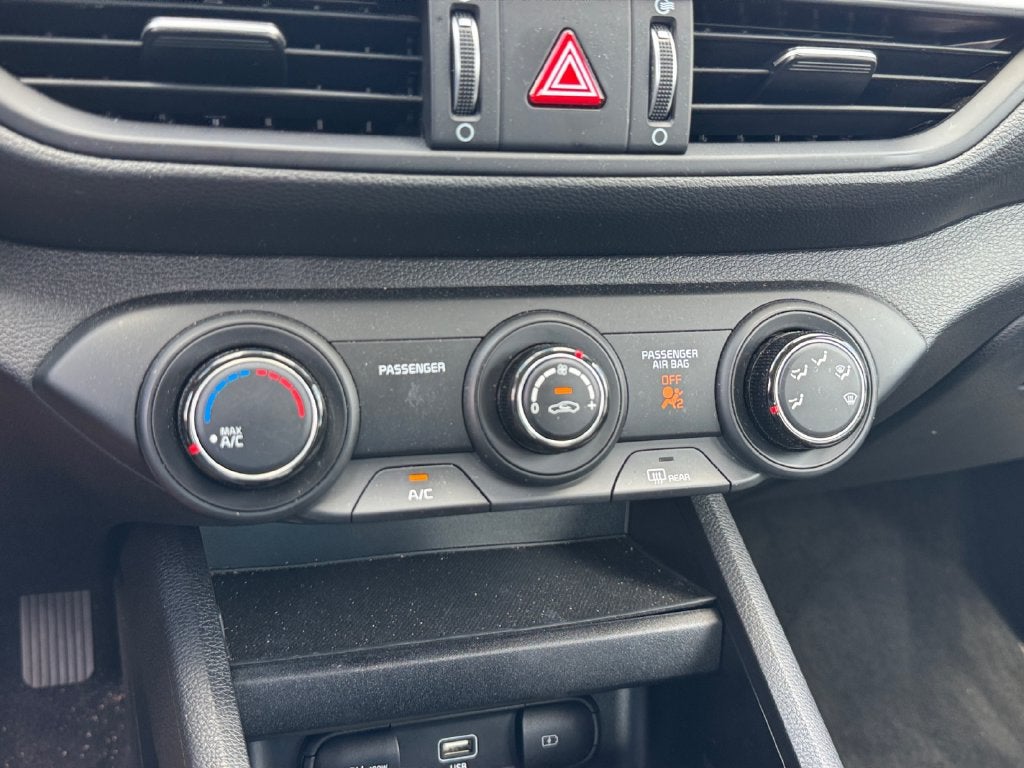 2024 Kia Forte LXS Technology Package