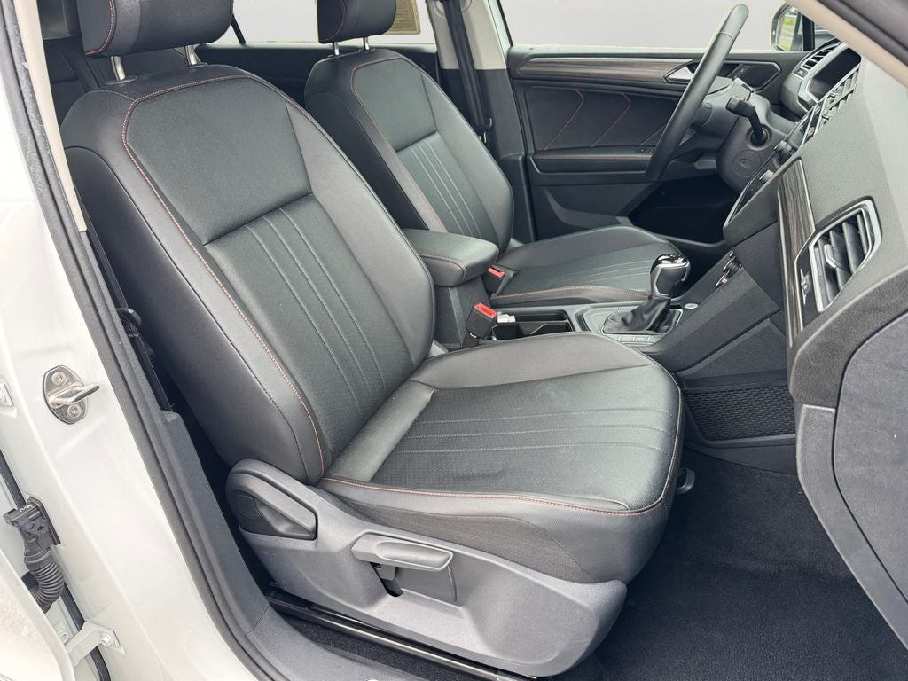 2024 Volkswagen Tiguan 2.0T Wolfsburg Edition