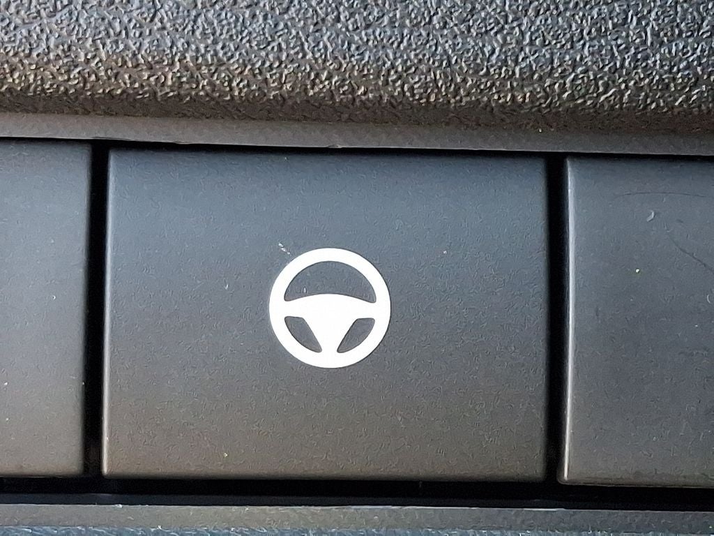 2023 Nissan Rogue SV Panoramic Moonroof