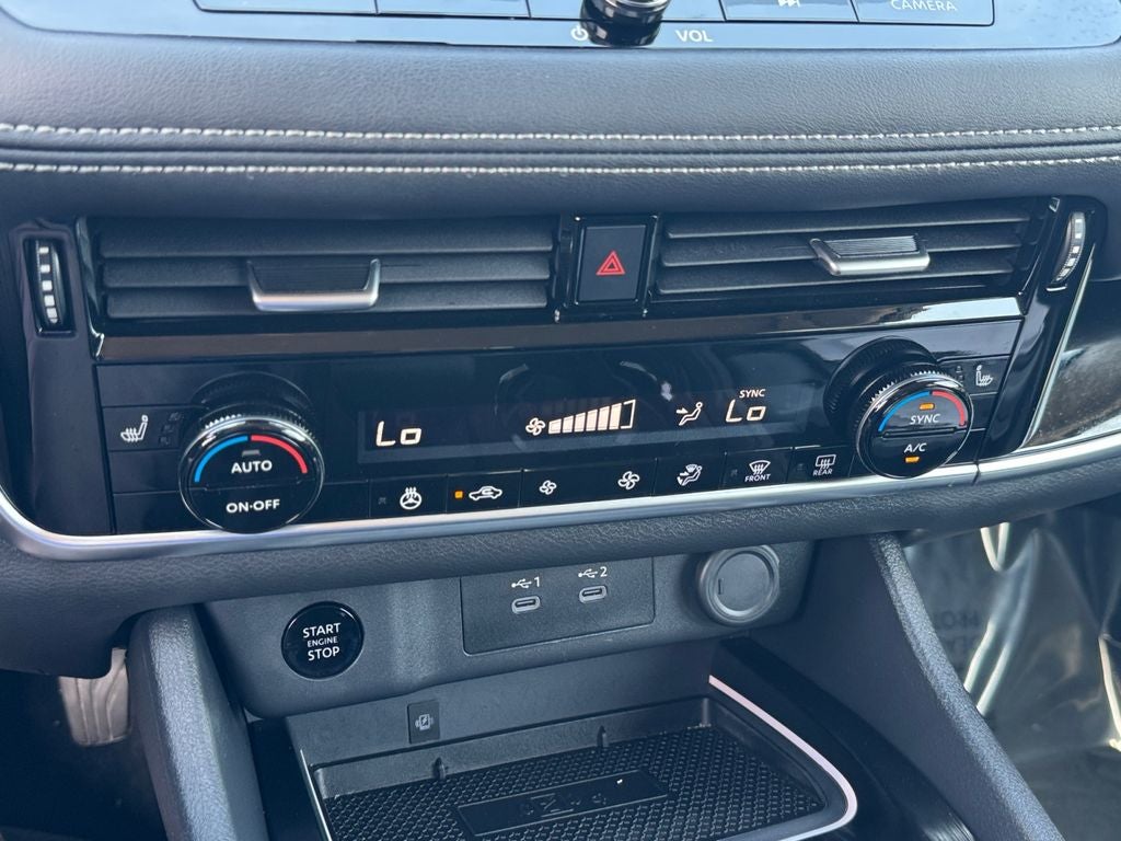 2024 Nissan Rogue SL