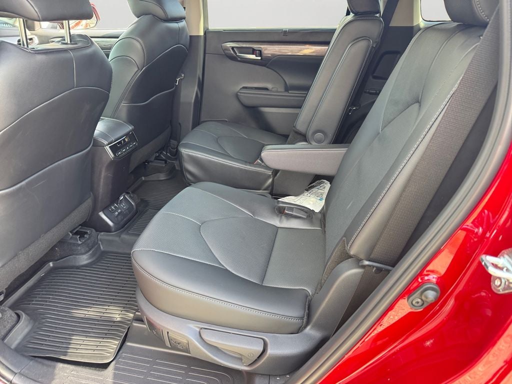 2026 Toyota Highlander Limited