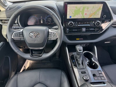 2026 Toyota Highlander Limited