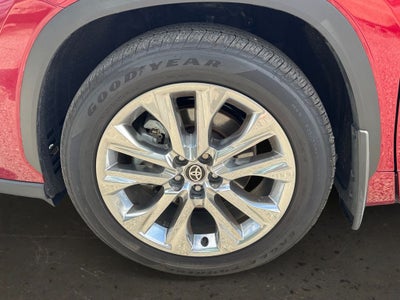 2026 Toyota Highlander Limited