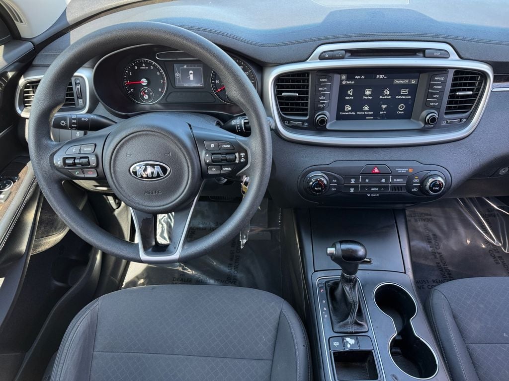 2018 Kia Sorento LX